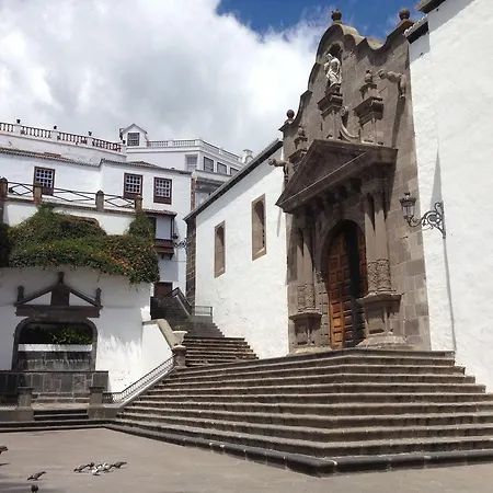 San Telmo 2*